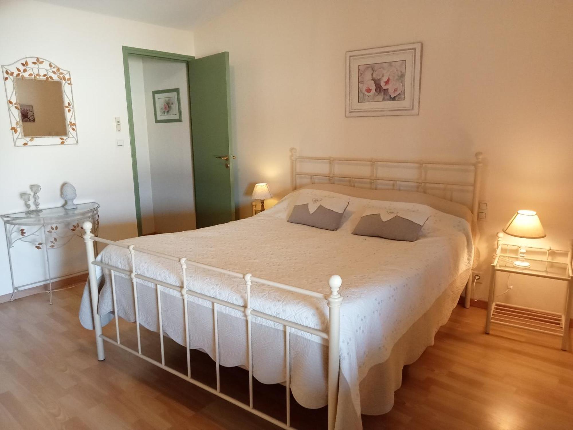 Fleur De Vigne Bed & Breakfast Monnieres  ภายนอก รูปภาพ